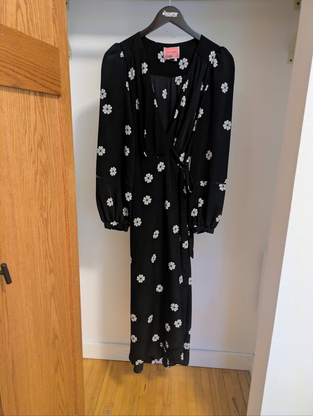 Kate Spade Clover Toss Spade Print Wrap Dress Black/White size 6